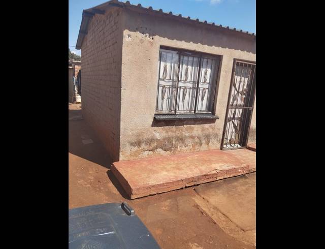 2 BEDROOM HOUSE FOR SALE IN FREEDOM PARK
